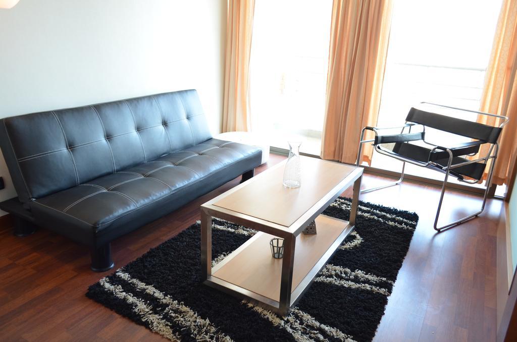 Apartamentos Capital Сантяго Стая снимка