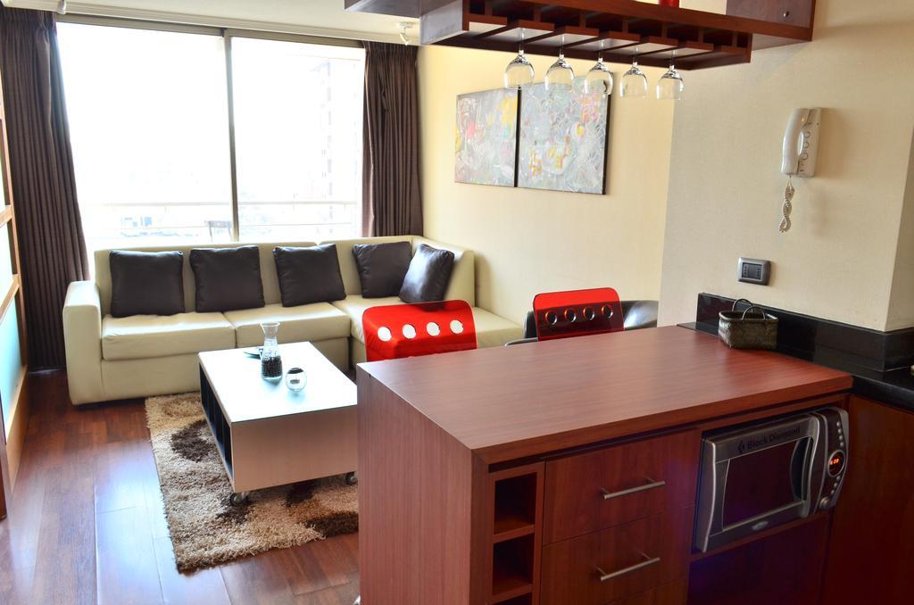 Apartamentos Capital Сантяго Стая снимка
