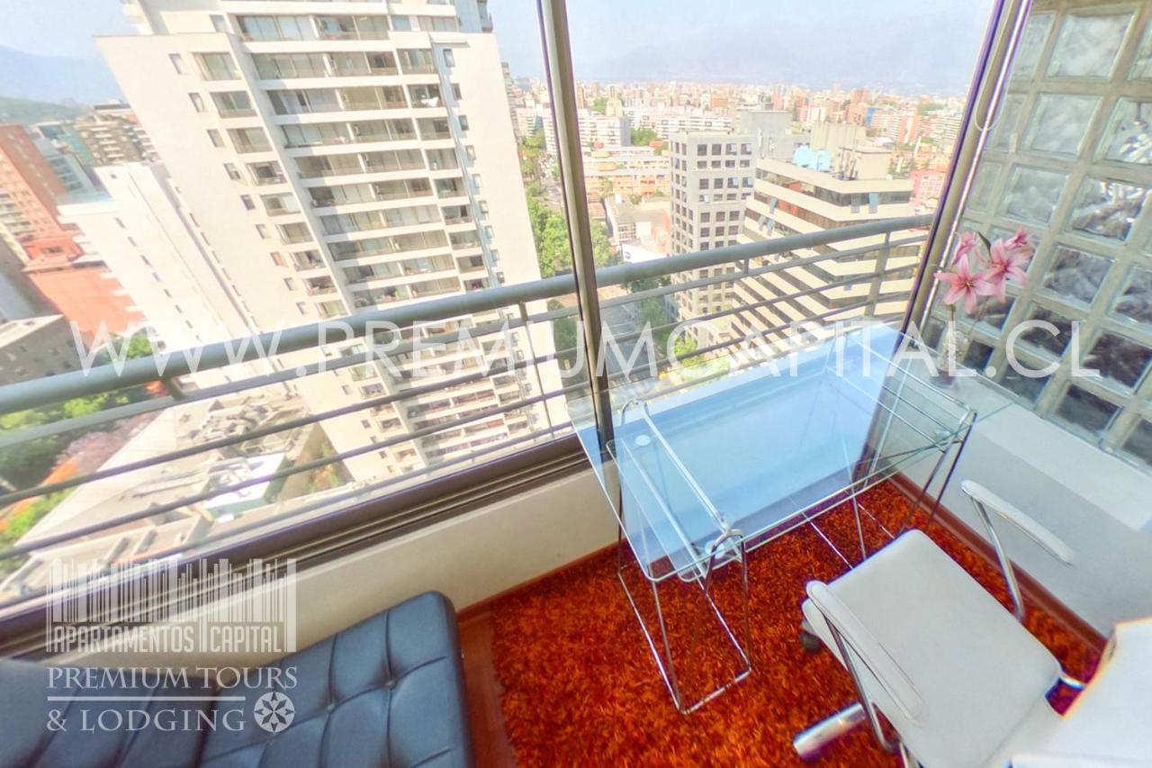 Apartamentos Capital Сантяго Екстериор снимка