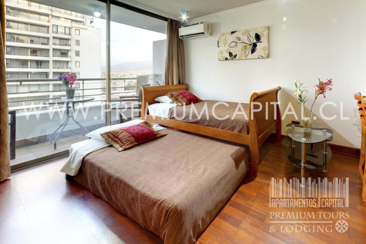 Apartamentos Capital Сантяго Екстериор снимка