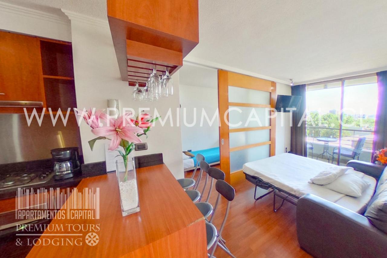 Apartamentos Capital Сантяго Екстериор снимка